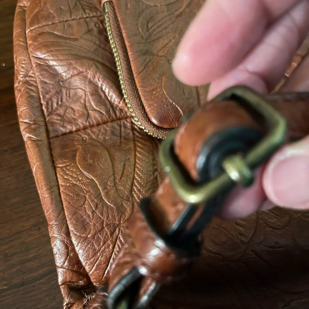 Margot Floral Leather Shoulder Bag - Reddish Brown - Picture 3 of 14